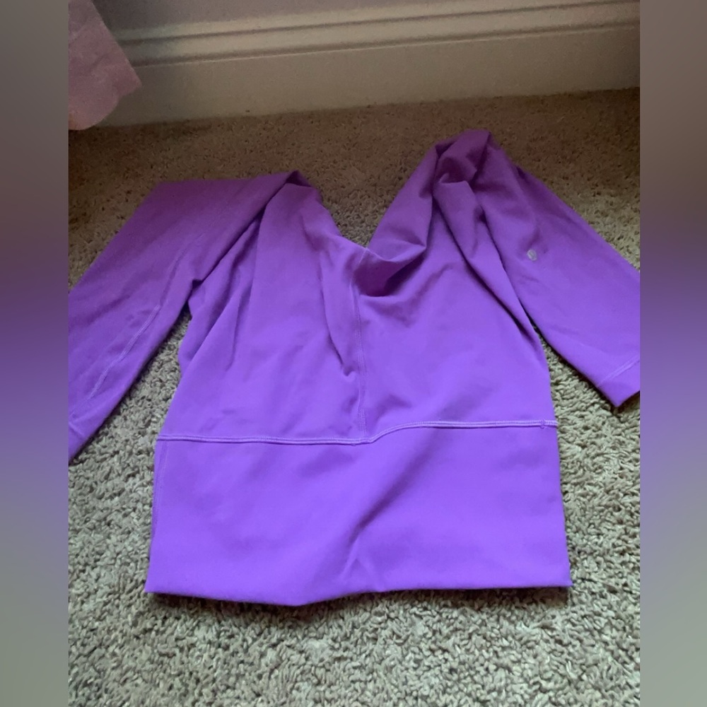 purple lululemon leggings 💜
